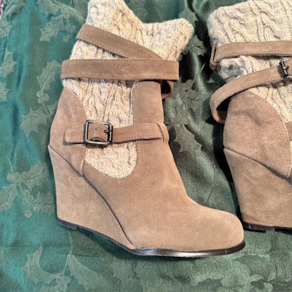 Steve Madden  P-Alpine Suede Knit Wedge Boots - Size 8 - Picture 10 of 11